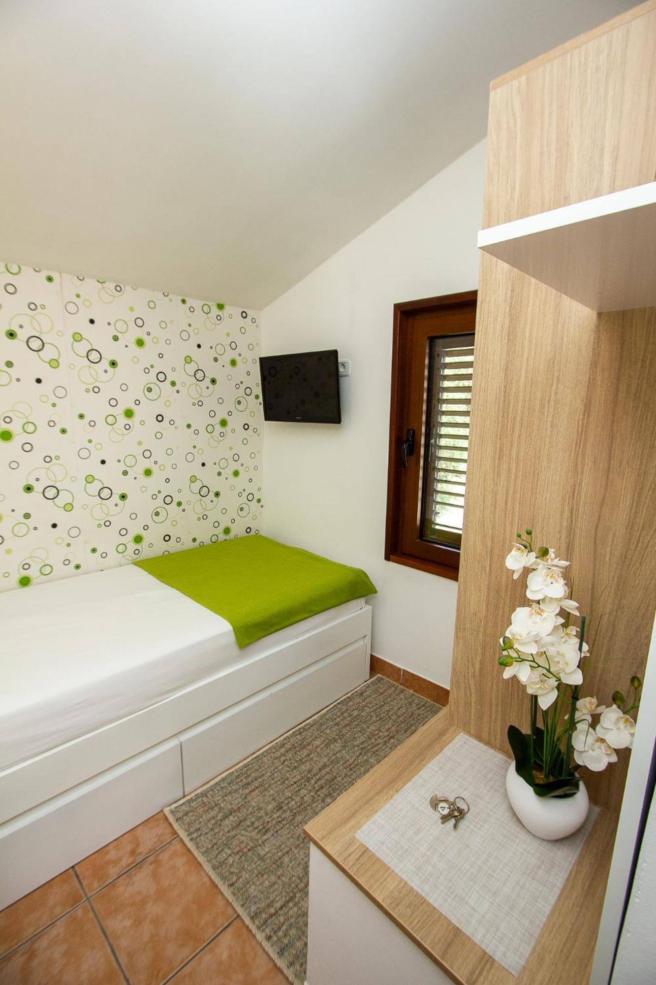 Guest House Jedro Petrovac المظهر الخارجي الصورة