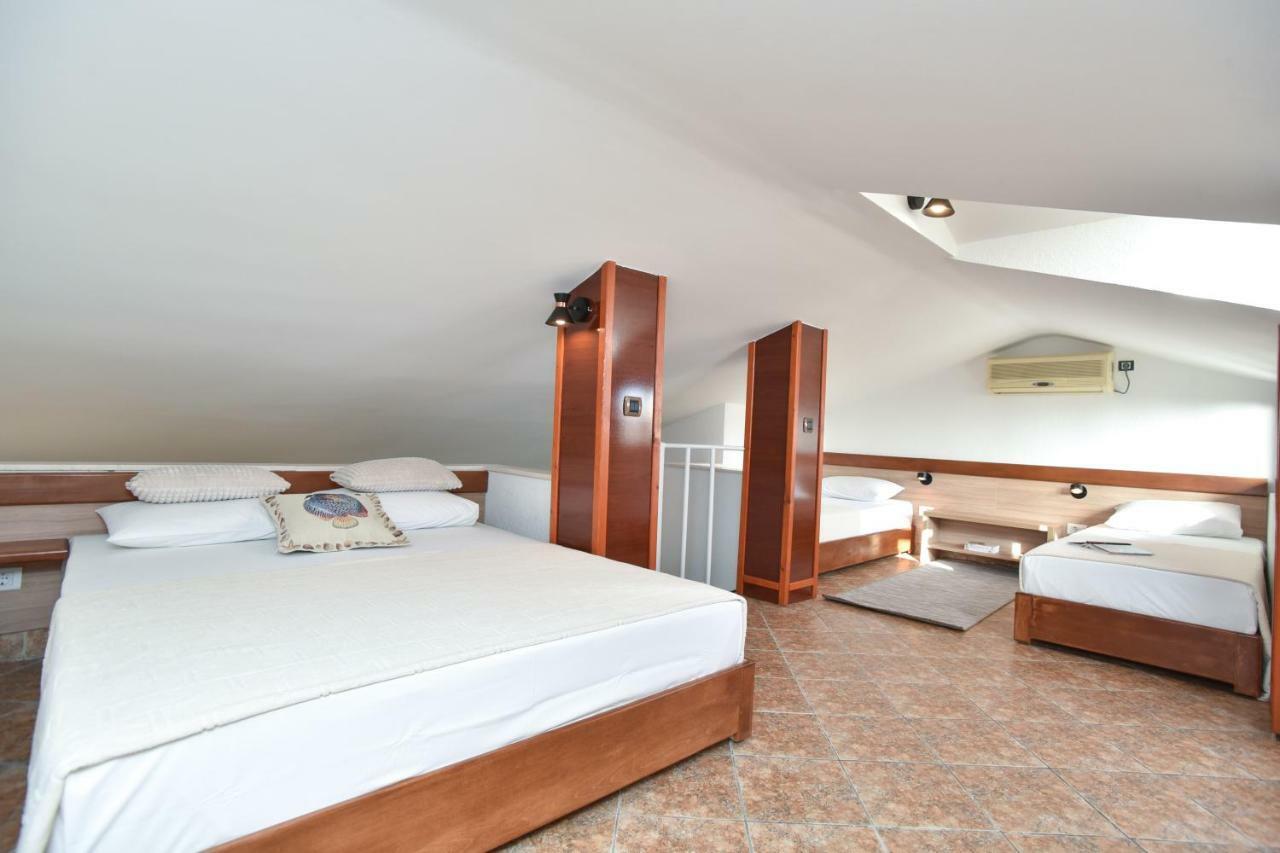 Guest House Jedro Petrovac المظهر الخارجي الصورة