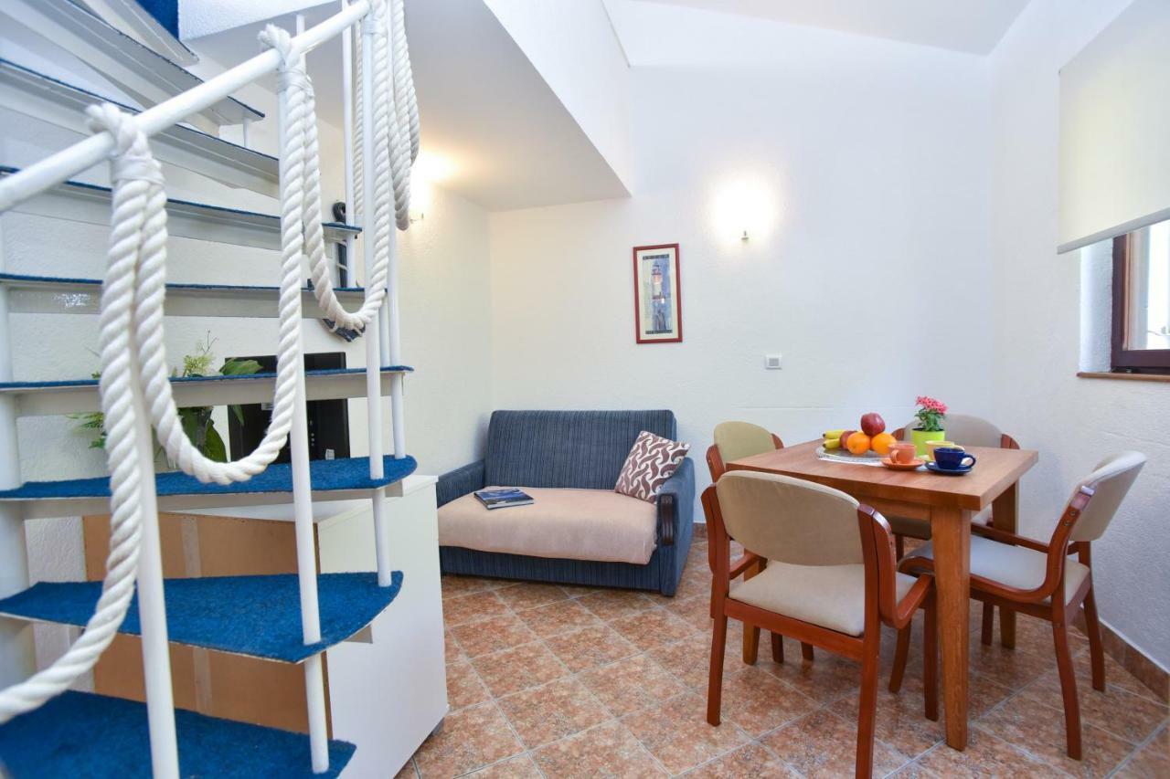 Guest House Jedro Petrovac المظهر الخارجي الصورة