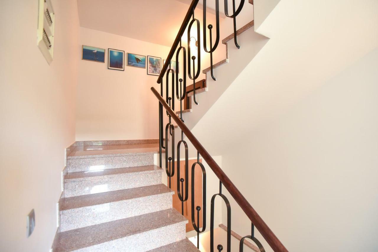 Guest House Jedro Petrovac المظهر الخارجي الصورة